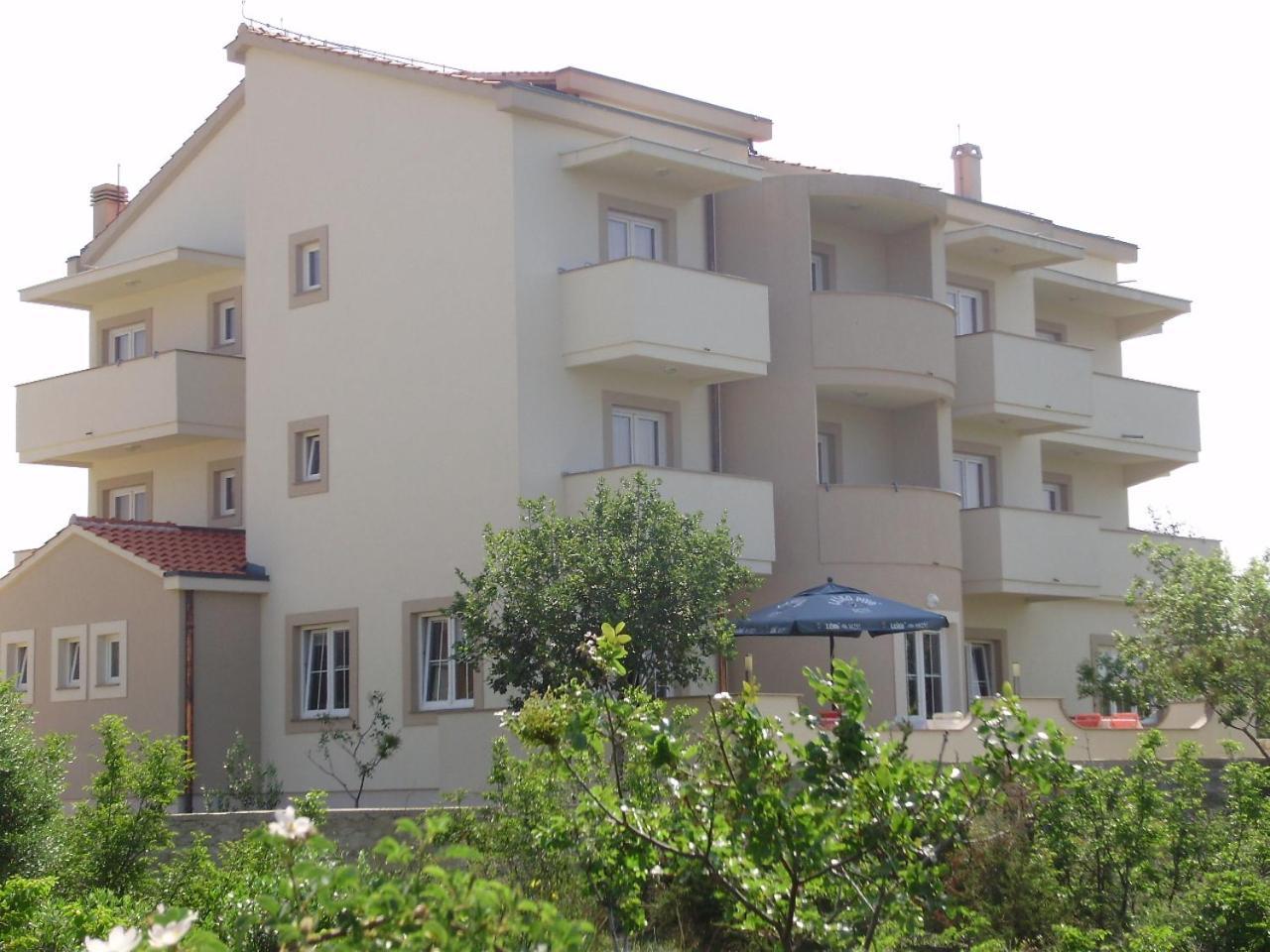 Bed & Breakfast Jugo Novalja Zewnętrze zdjęcie