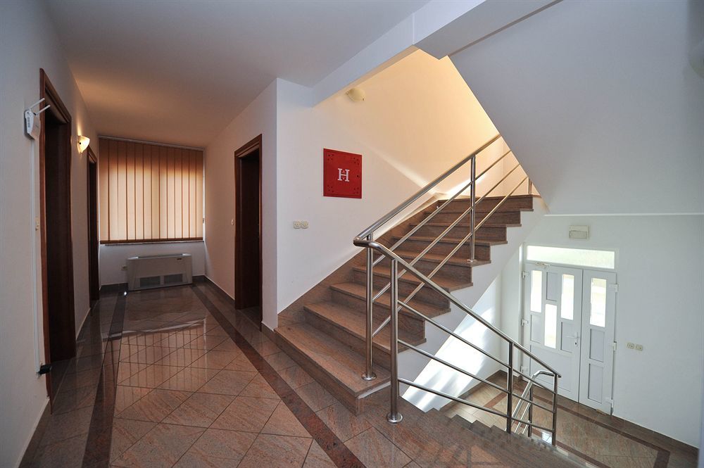 Bed & Breakfast Jugo Novalja Zewnętrze zdjęcie